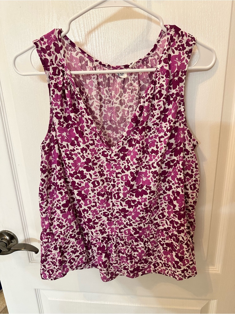 GAP Sleeveless Tunic Bundle - 4 Tops